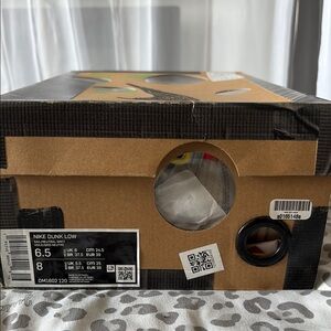 Nike Dunk Low - Black and Brown